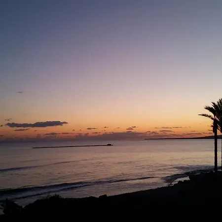 Periyiali Sunset A7 Apartmán *