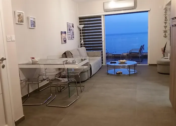 Periyiali Sunset A7 Apartment