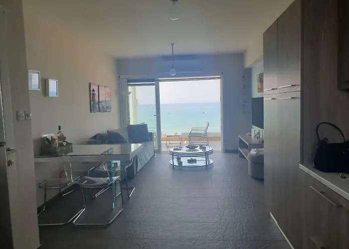 Periyiali Sunset A7 Apartment *