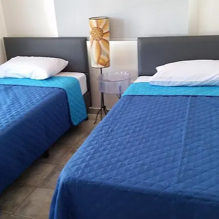 Periyiali Sunset A7 شقة