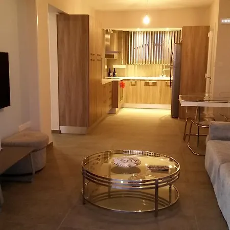 Periyiali Sunset A7 بريفوليا